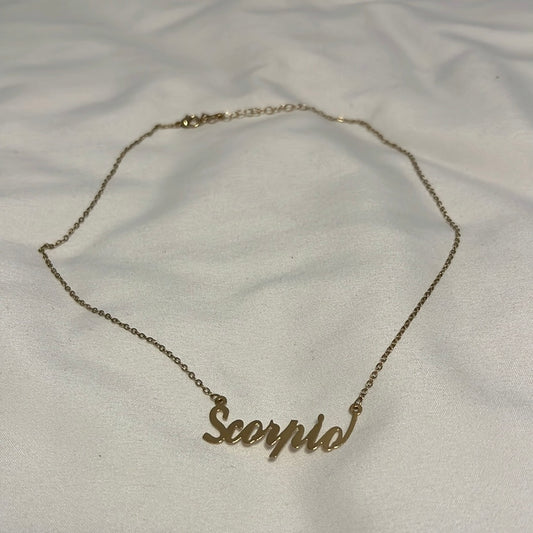 BALLERS: Amber's Scorpio Necklace