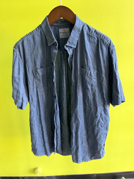SHADES OF BLUE: Woz's Tommy Bahama Shortsleeved Shirt (XL)