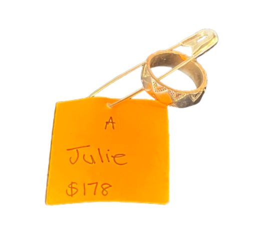 BALLERS: Julie's HERO Finger Ring
