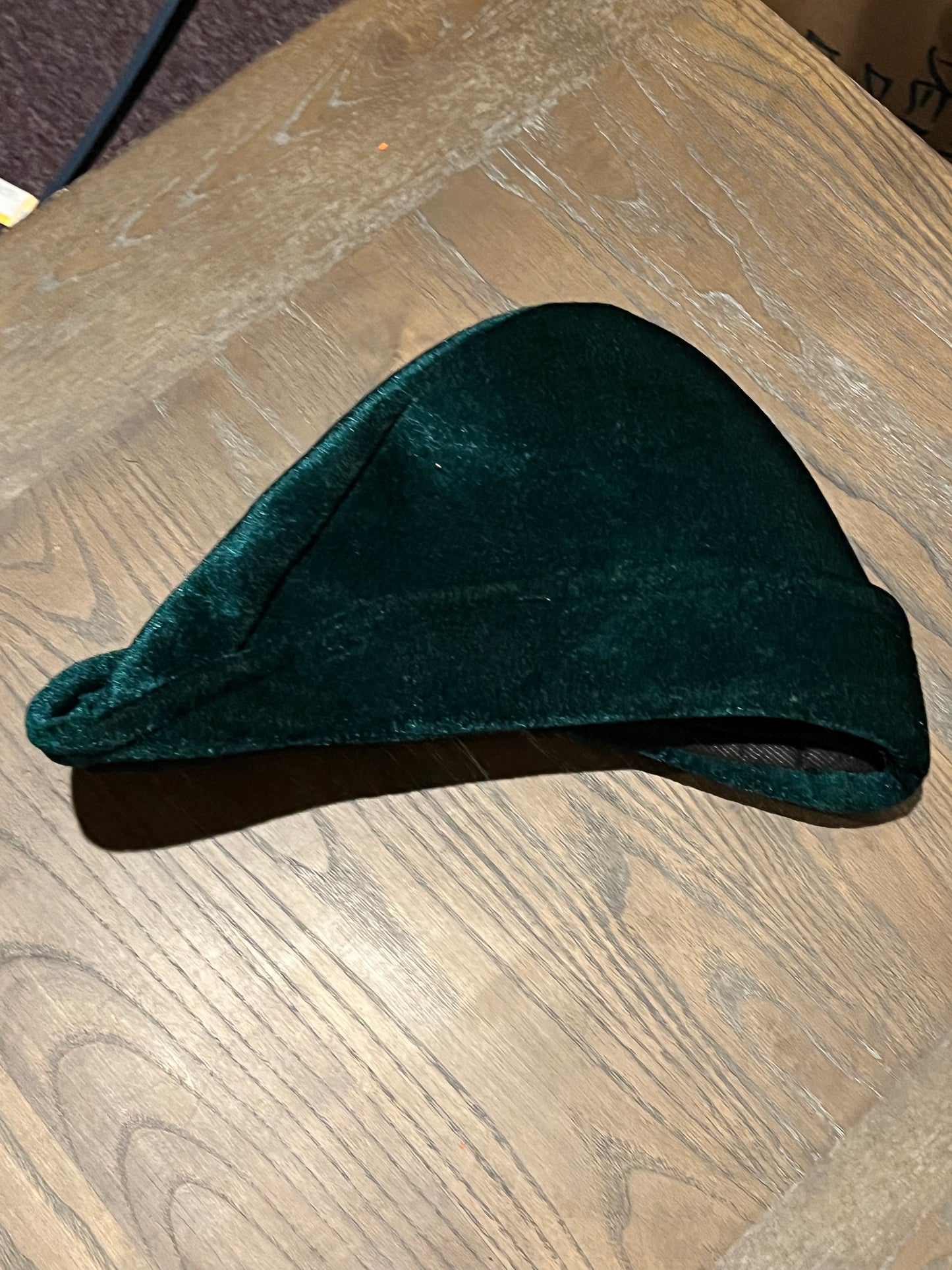 SILICON VALLEY: Richard’s Pied Piper Prototype Hat