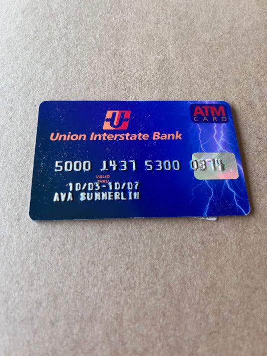 30 ROCK: Avery's faux ATM Card prop